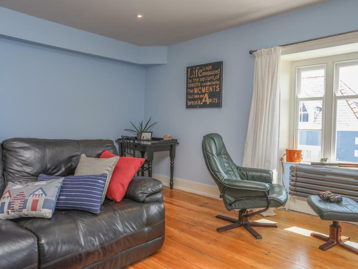 Gadlys House - Beau View Beaumaris